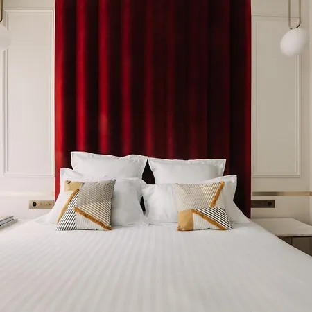 Highstay - Luxury Serviced - Champs-elysées * Parigi